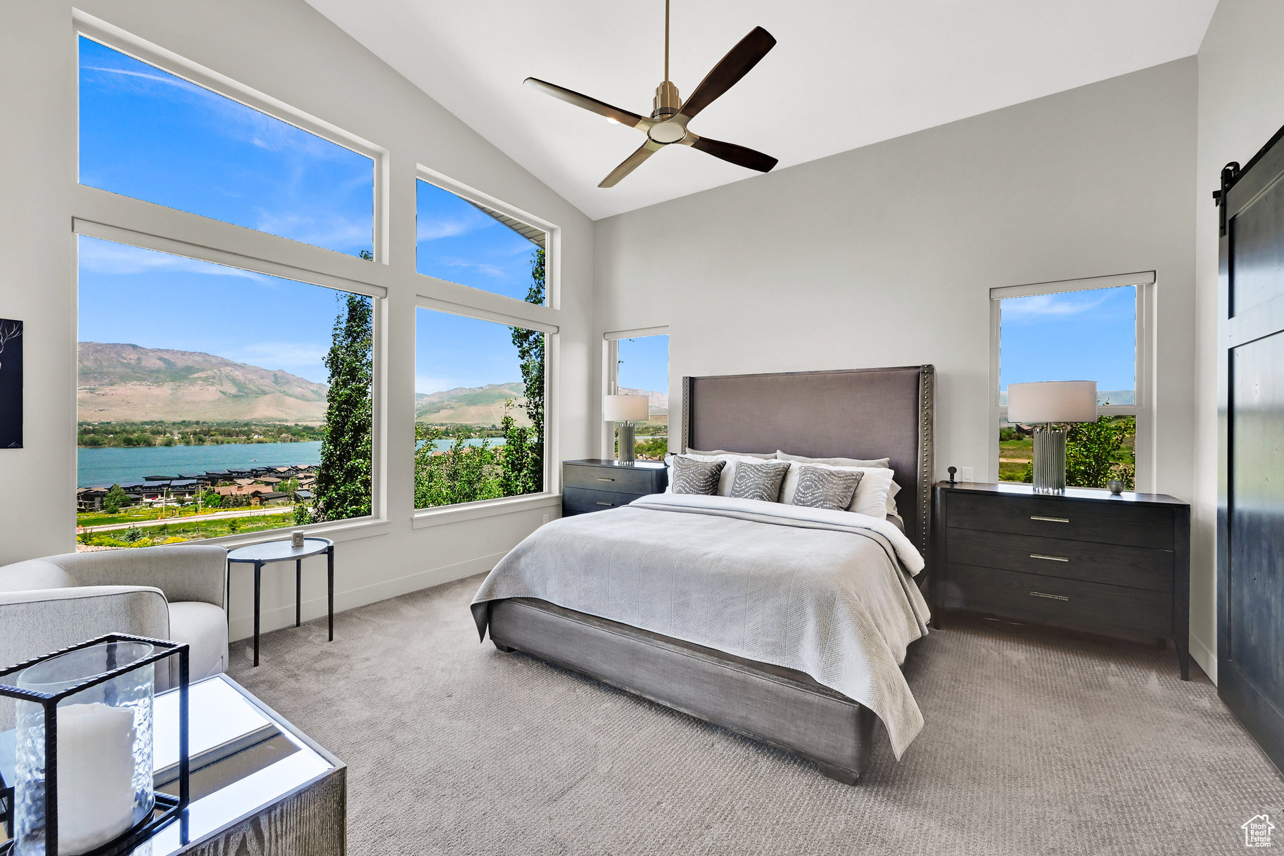 EDGEWATER CHALETS - Residential