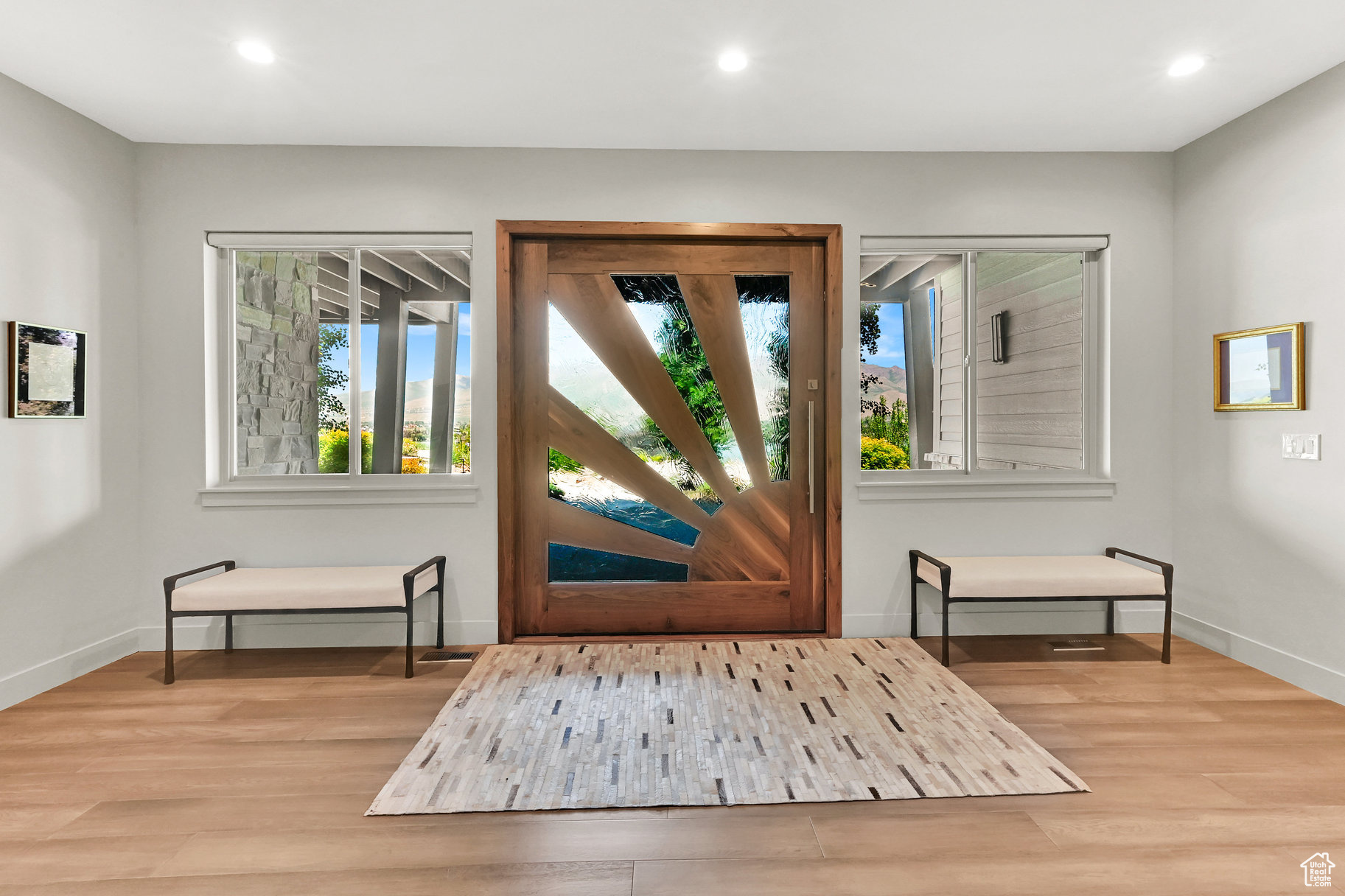 EDGEWATER CHALETS - Residential