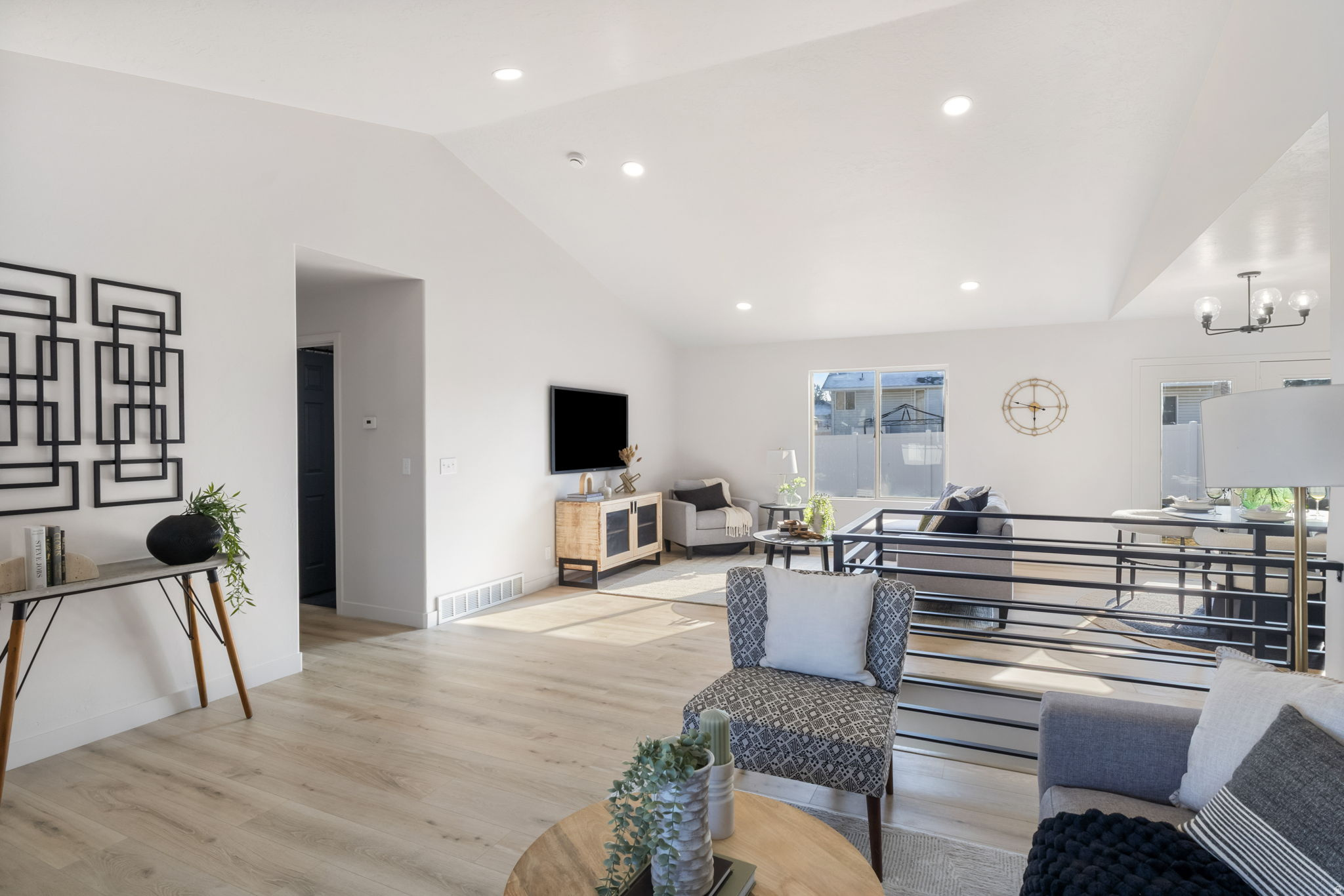 MEADOWS - Residential