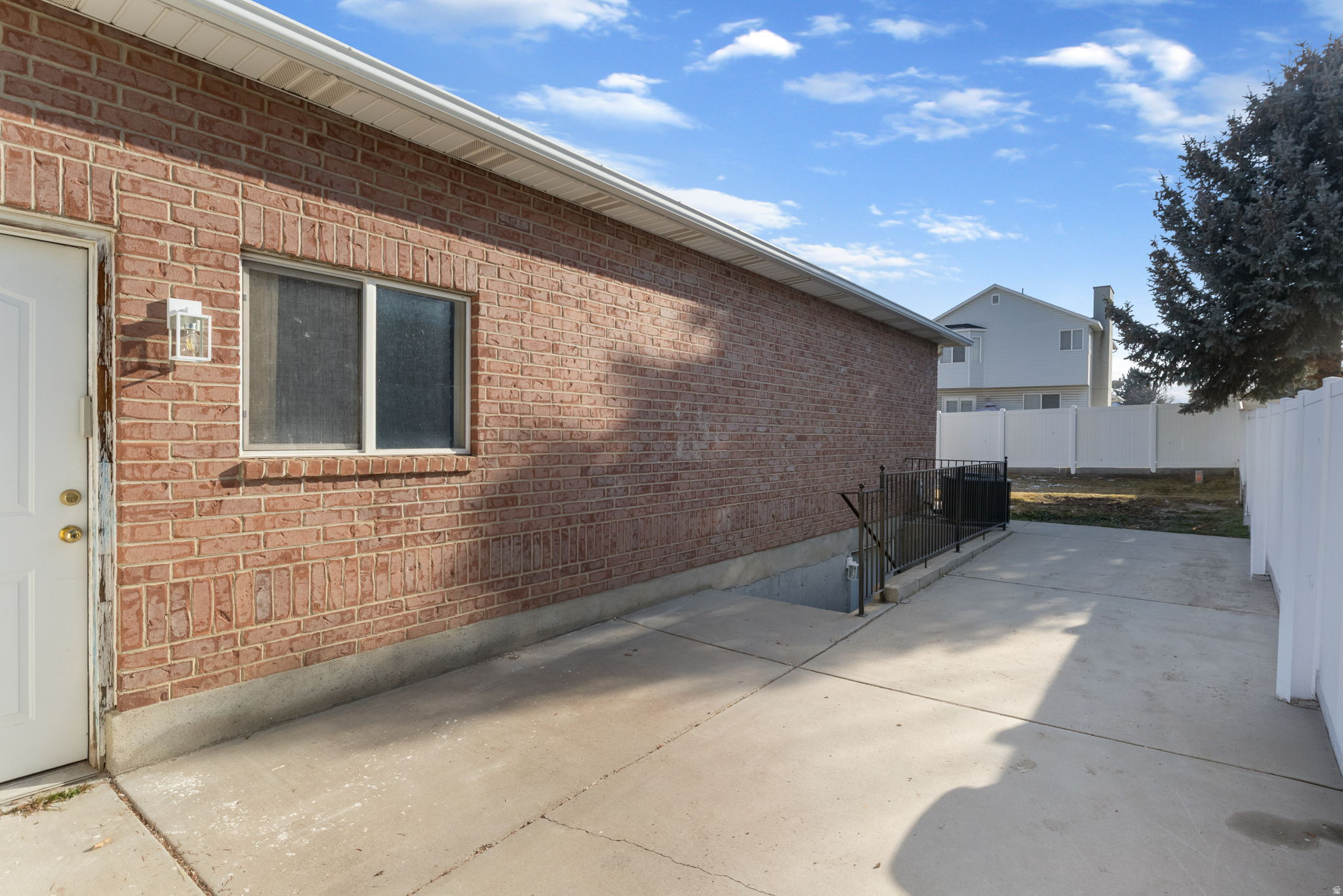 MEADOWS - Residential