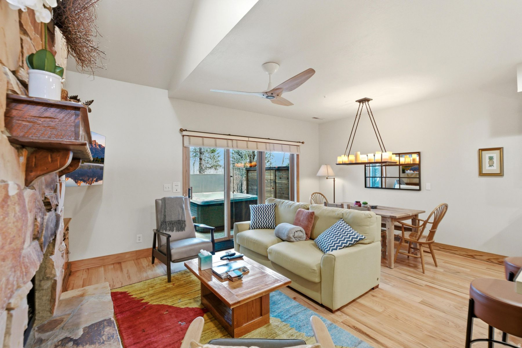 PARKVIEW CONDOMINIUMS - Residential