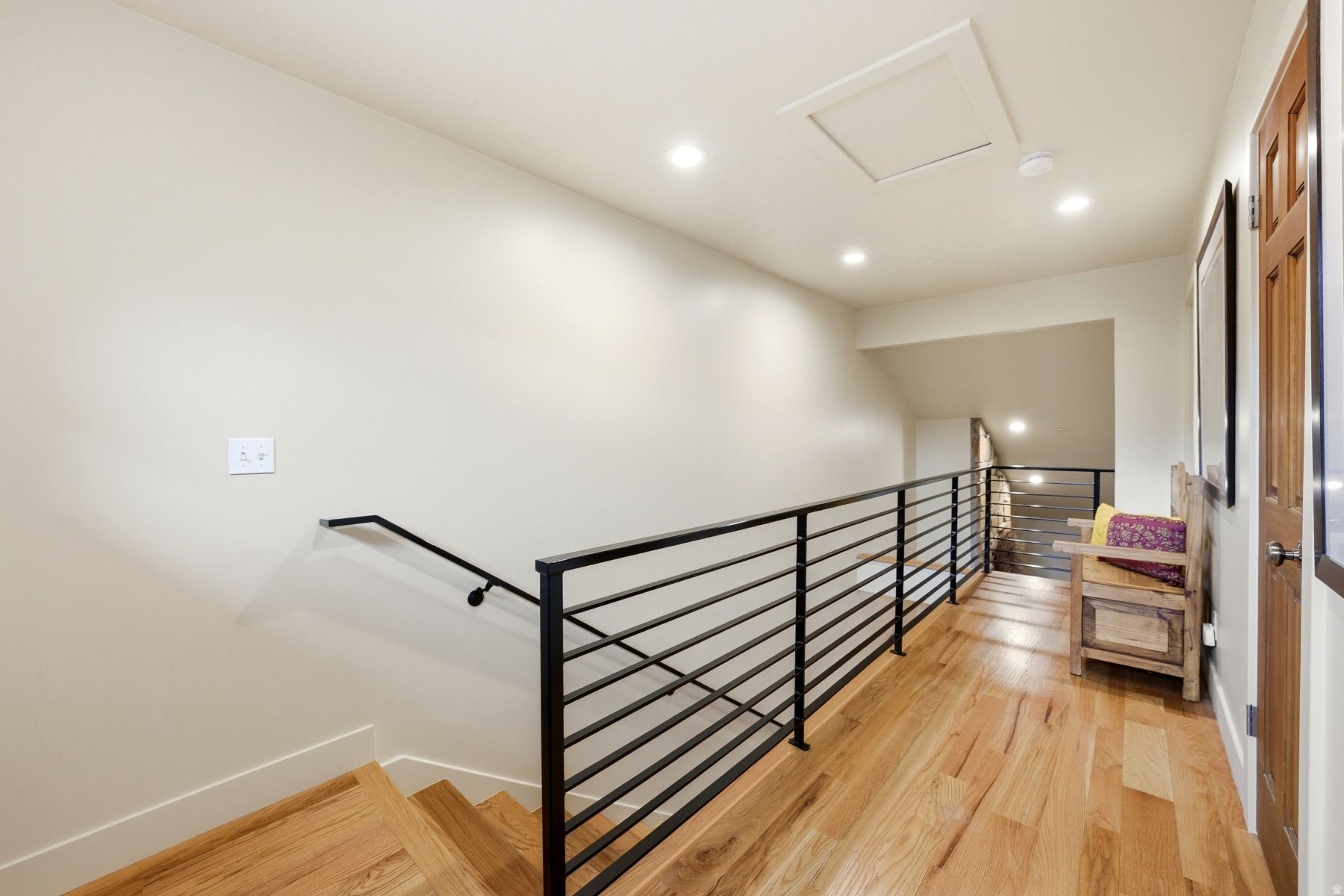 PARKVIEW CONDOMINIUMS - Residential