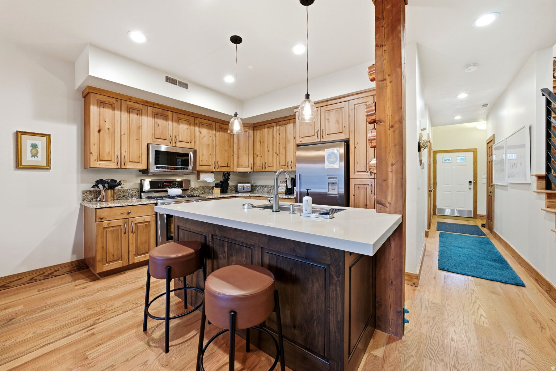 PARKVIEW CONDOMINIUMS - Residential