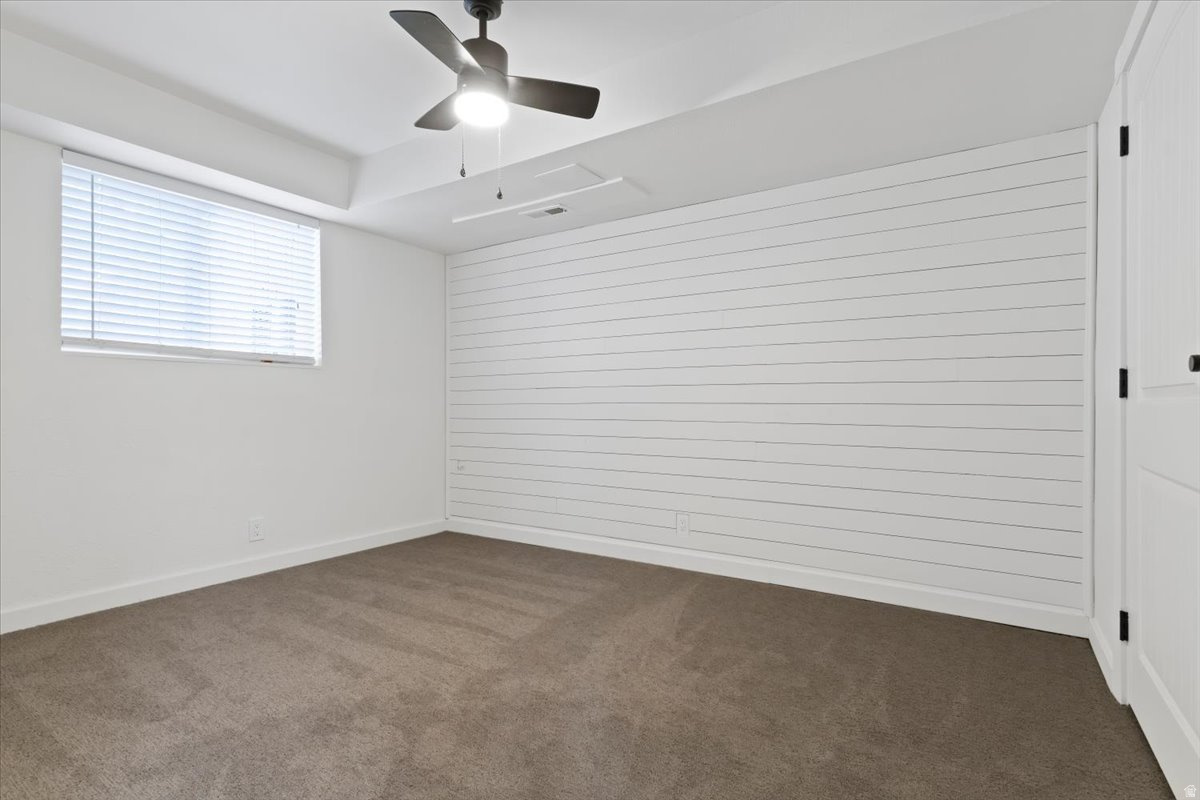 MIDLAND - Residential