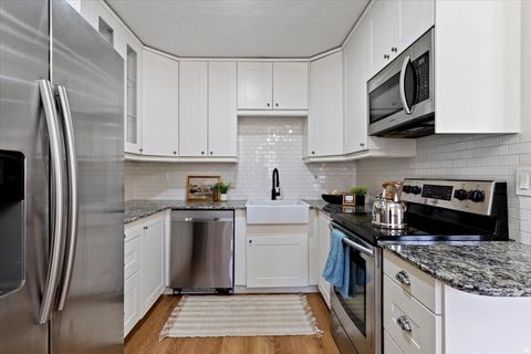 Tiny photo for 2397 E BOYES ST S, Holladay, UT 84117 (MLS # 2147125)