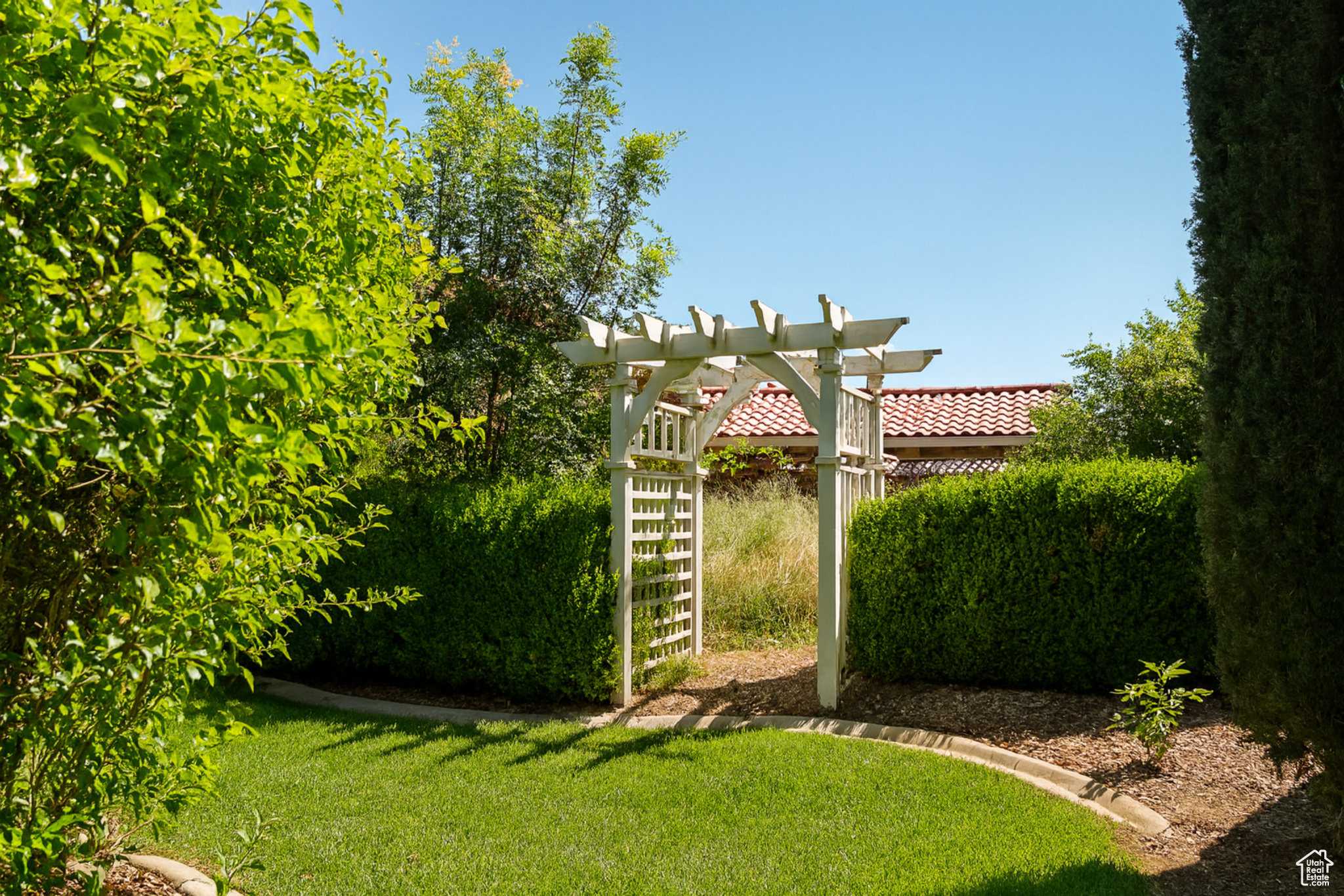 ST JAMES PLACE - Residential