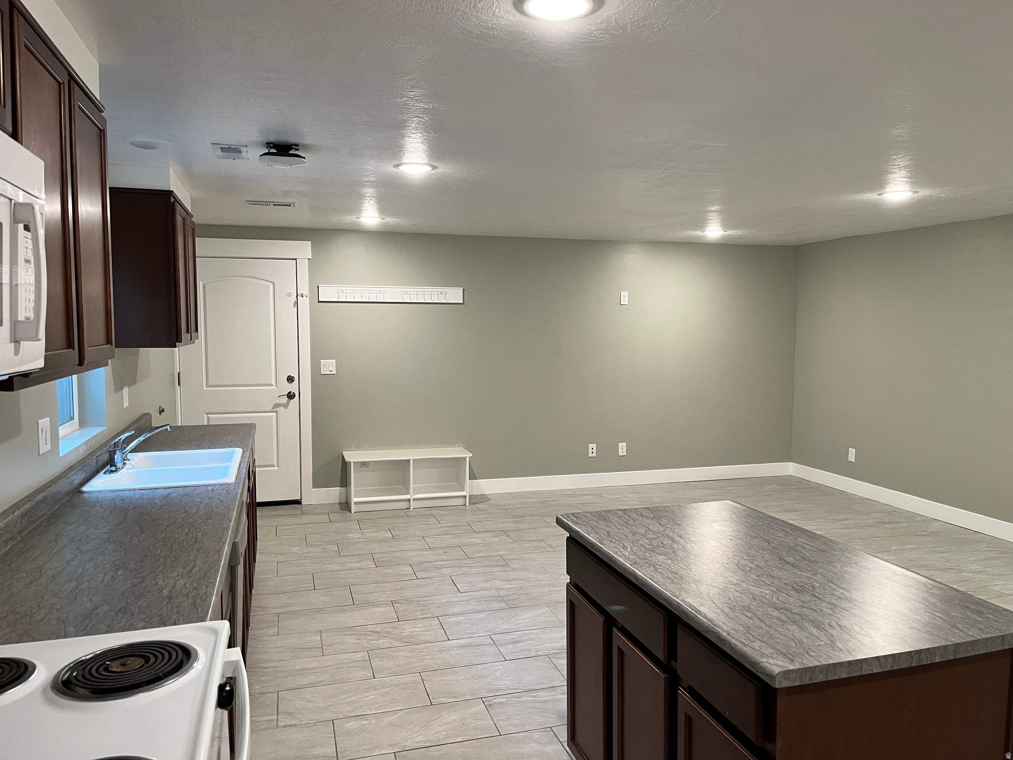 BAILEY ACRES D - Residential