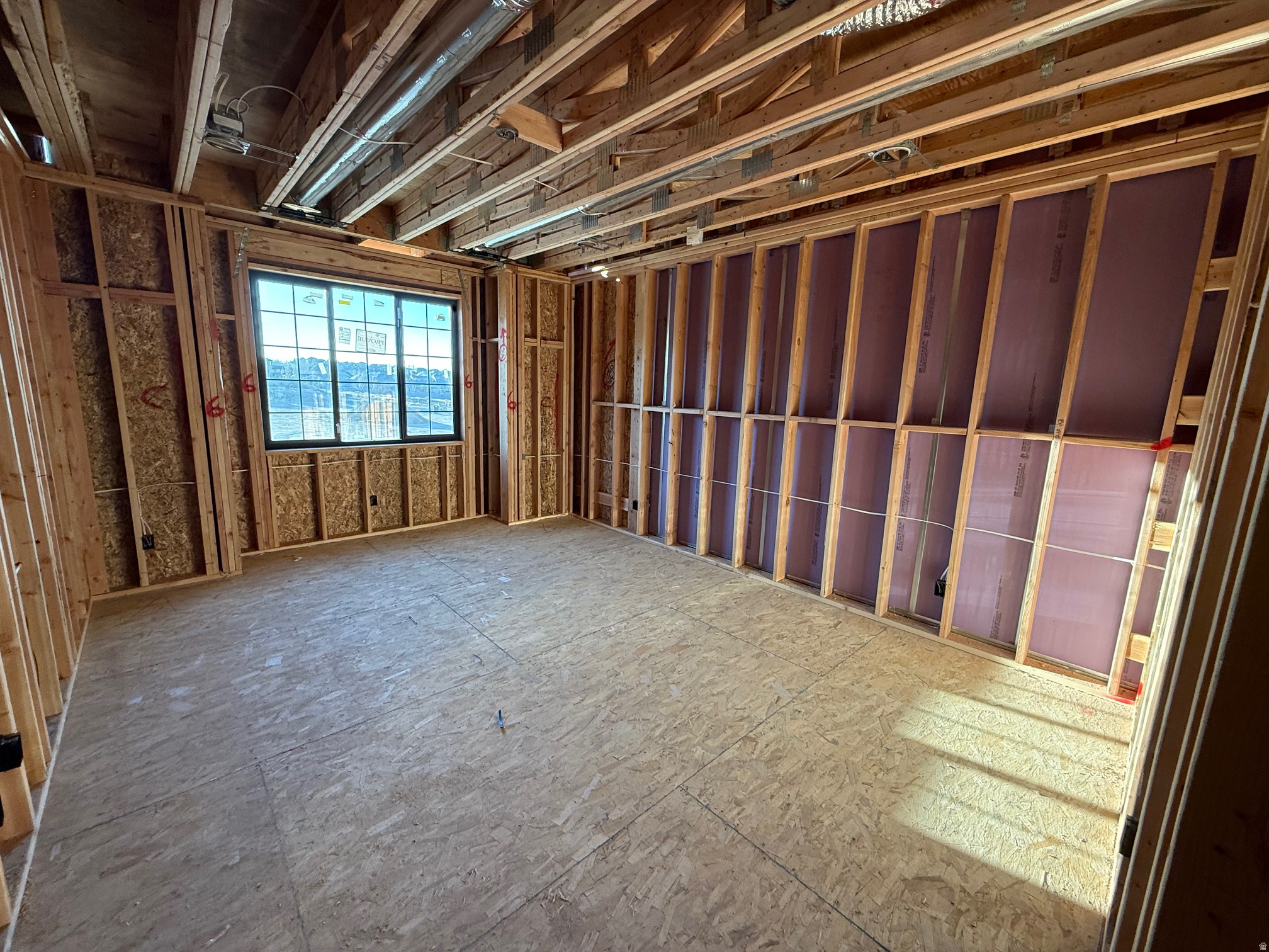 VISTAS AT THE POINT - Residential