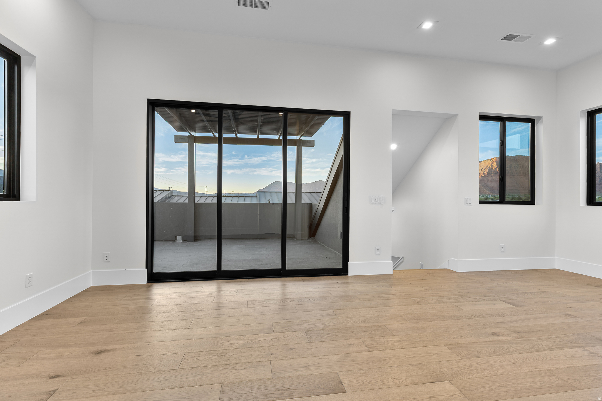 RED MOUNTAIN TERRACE - Residential