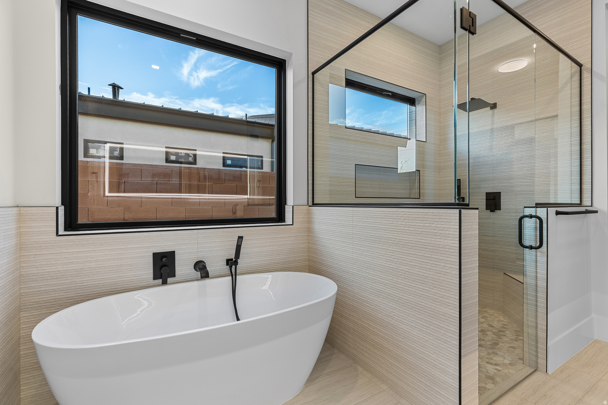 RED MOUNTAIN TERRACE - Residential