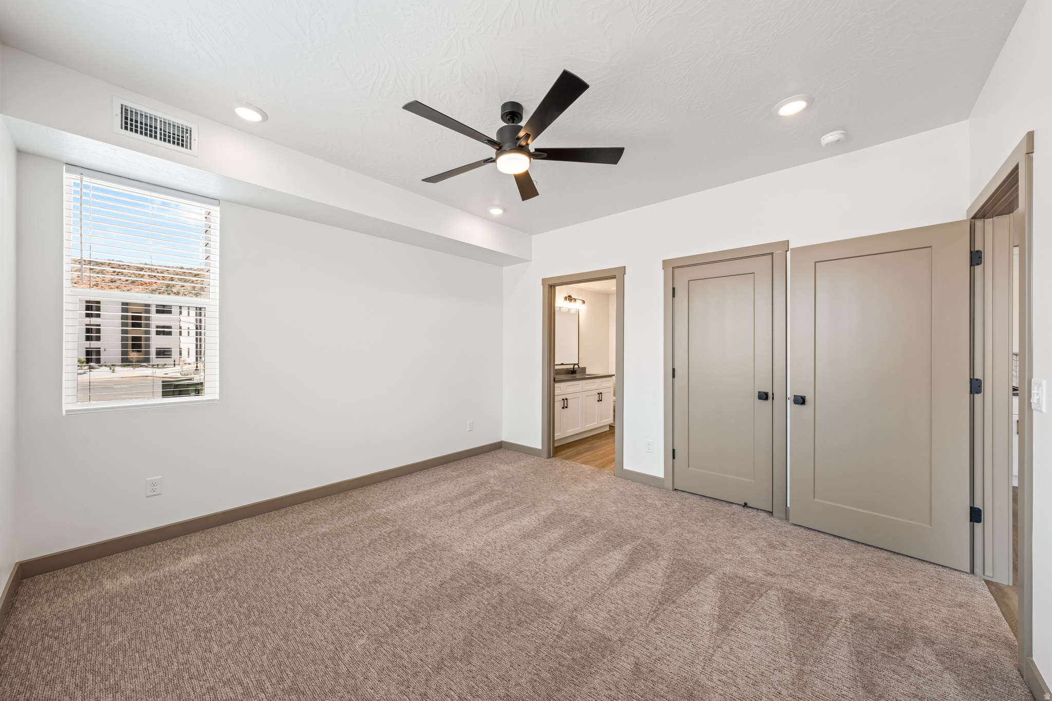 CORAL SPRINGS CONDOMINIUMS - Residential