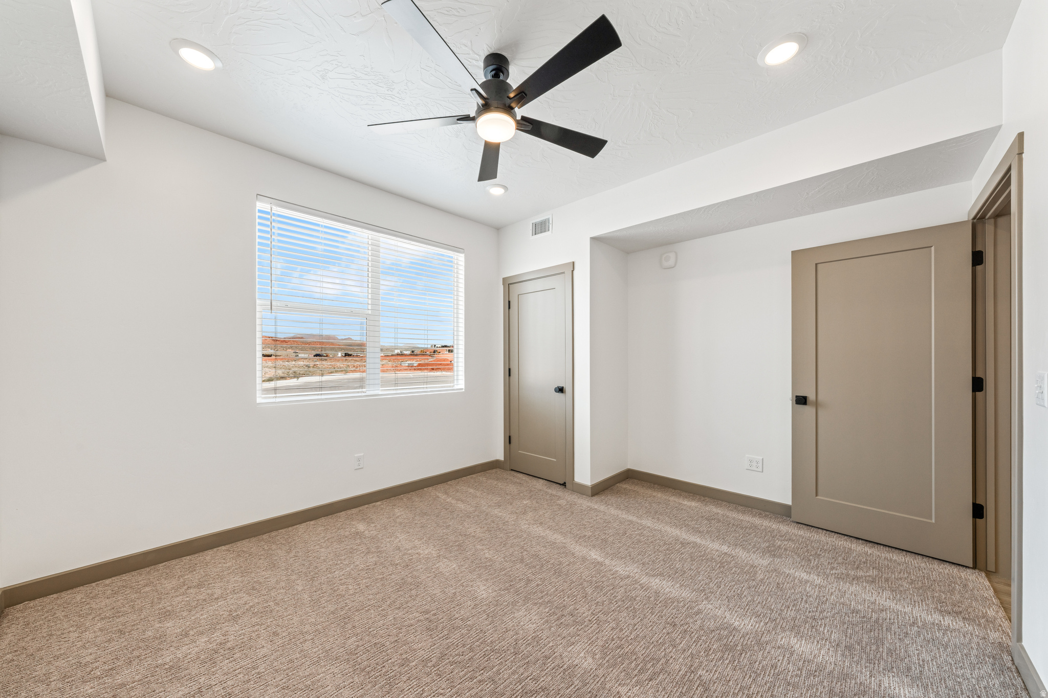 CORAL SPRINGS CONDOMINIUMS - Residential