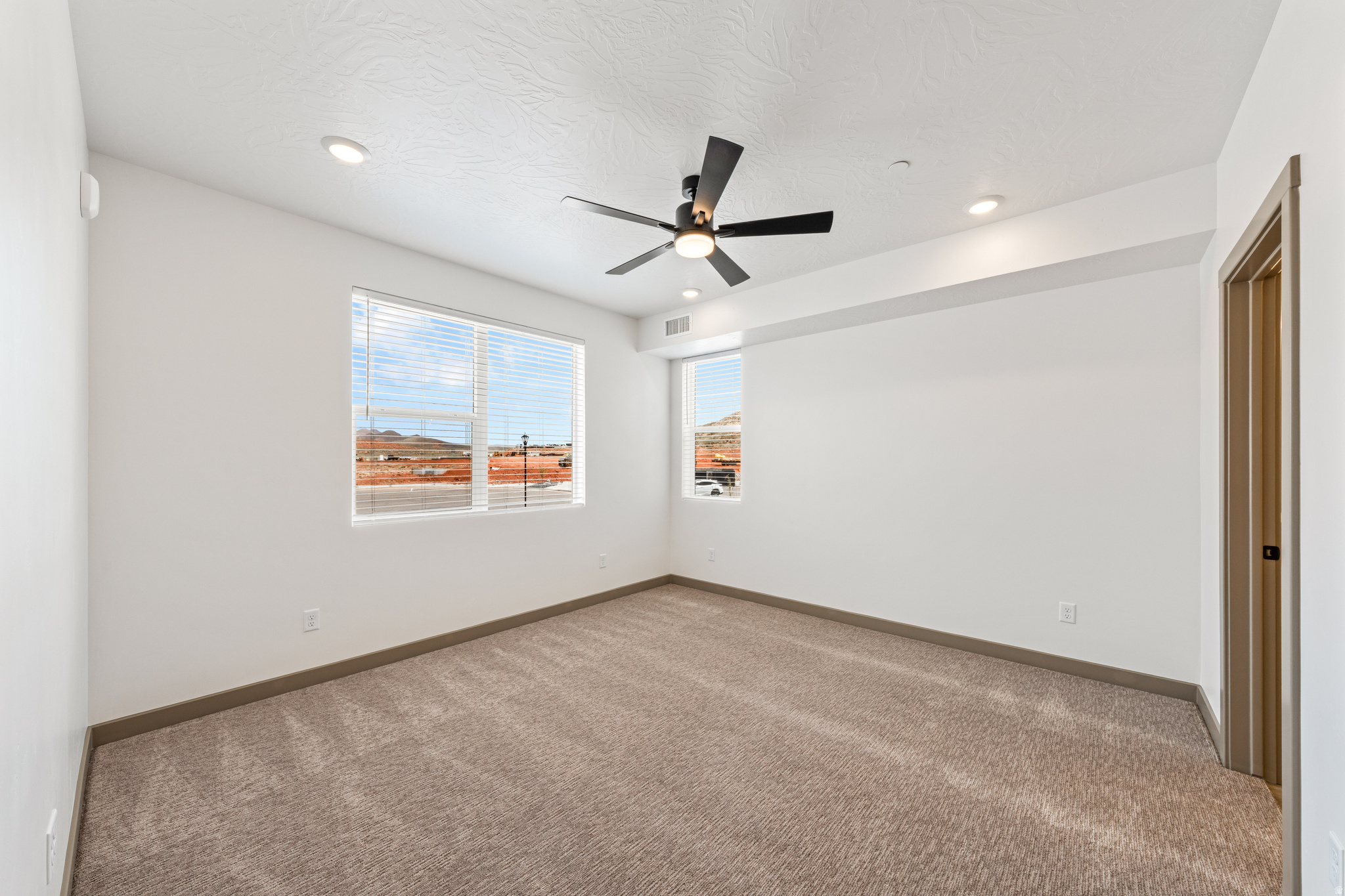 CORAL SPRINGS CONDOMINIUMS - Residential