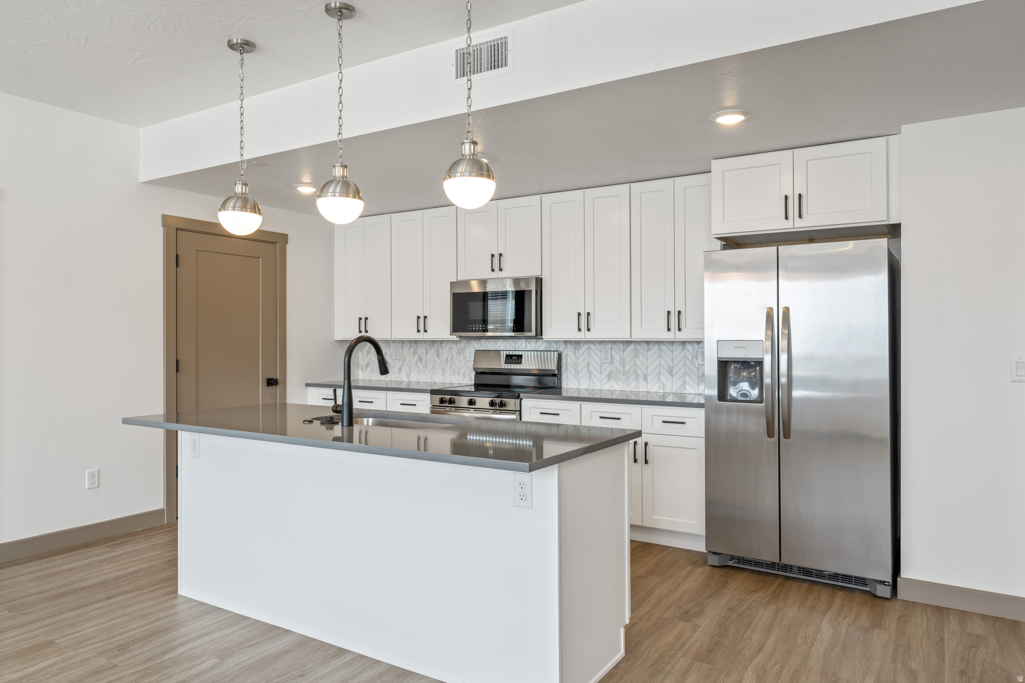 CORAL SPRINGS CONDOMINIUMS - Residential