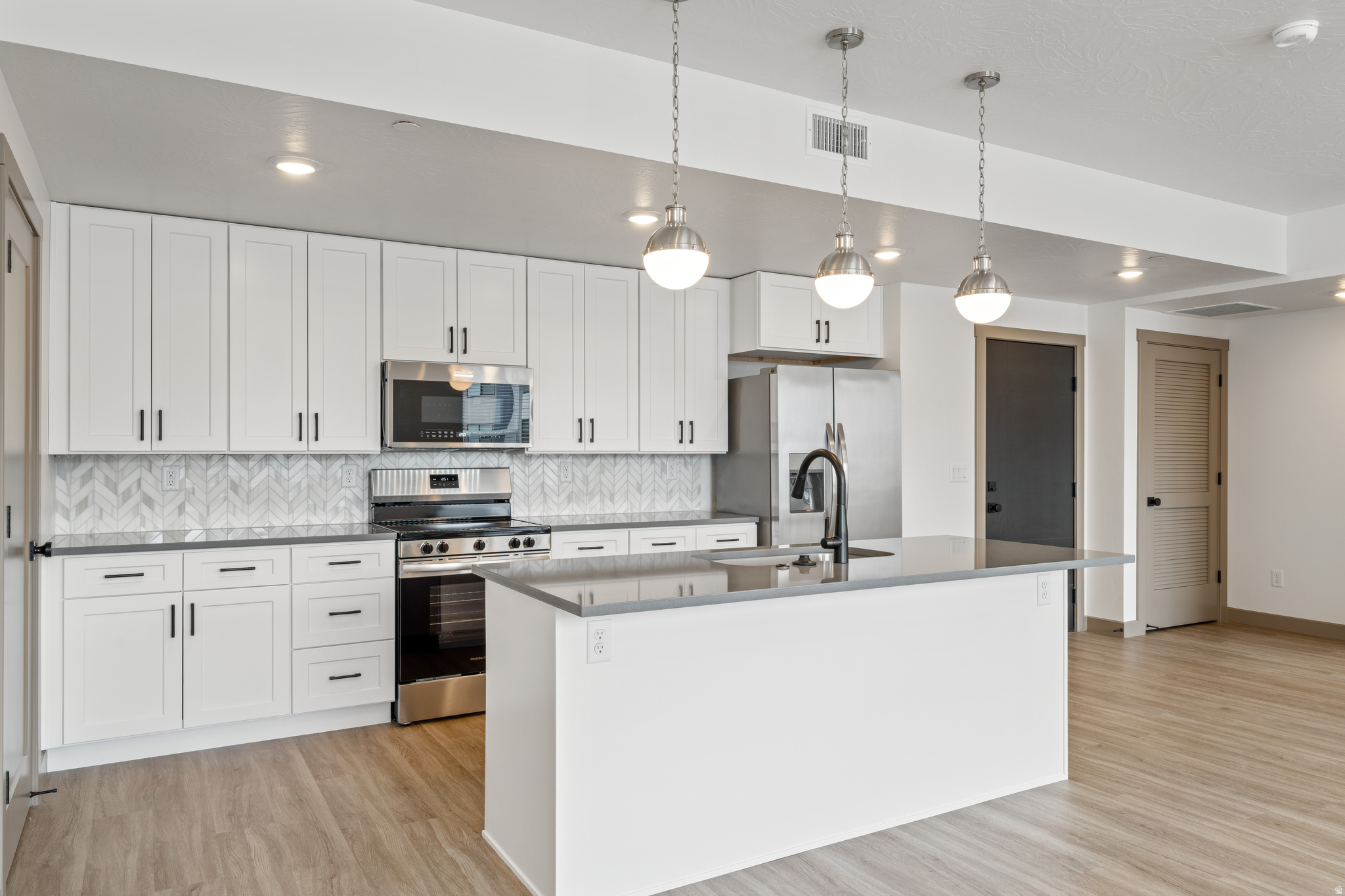 CORAL SPRINGS CONDOMINIUMS - Residential