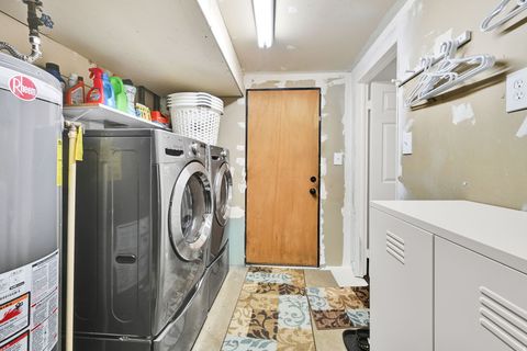 Tiny photo for 2329 E WOODCHUCK CIR, Sandy, UT 84093 (MLS # 2142359)