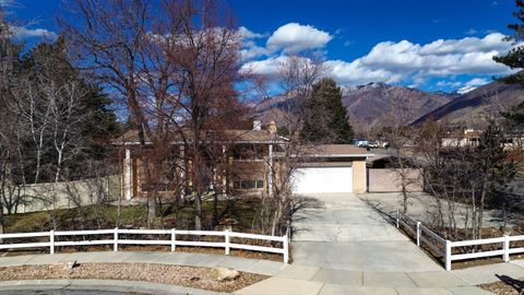 Tiny photo for 2329 E WOODCHUCK CIR, Sandy, UT 84093 (MLS # 2142359)