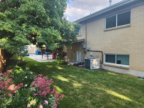 Tiny photo for 2329 E WOODCHUCK CIR, Sandy, UT 84093 (MLS # 2142359)