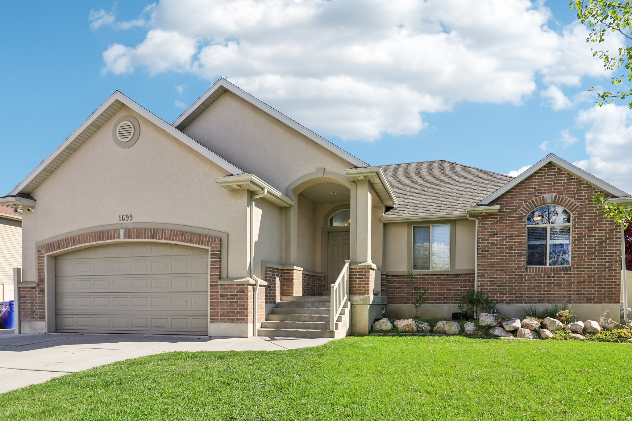 HILLSBORO LOT #50 - Residential