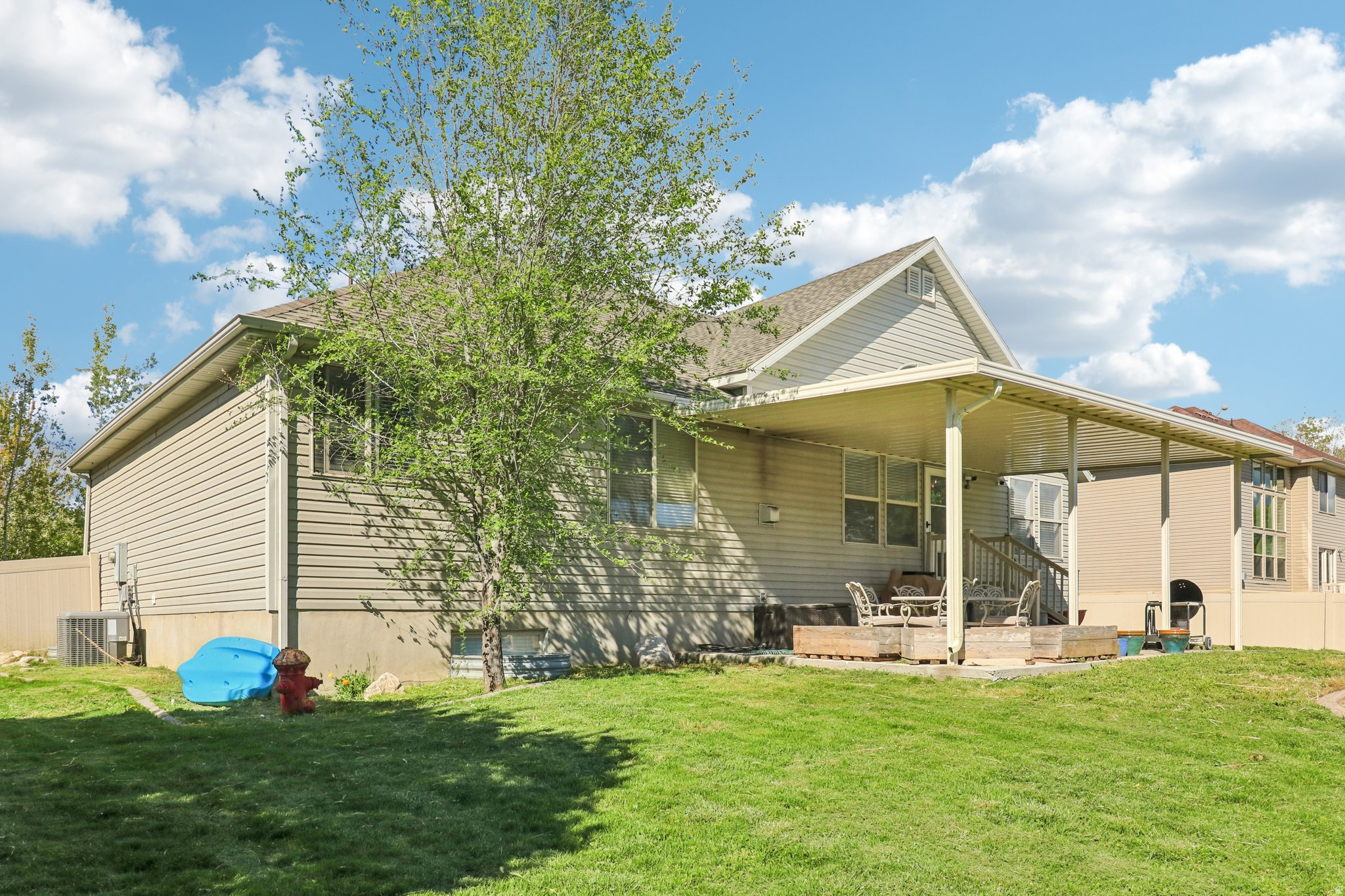 HILLSBORO LOT #50 - Residential