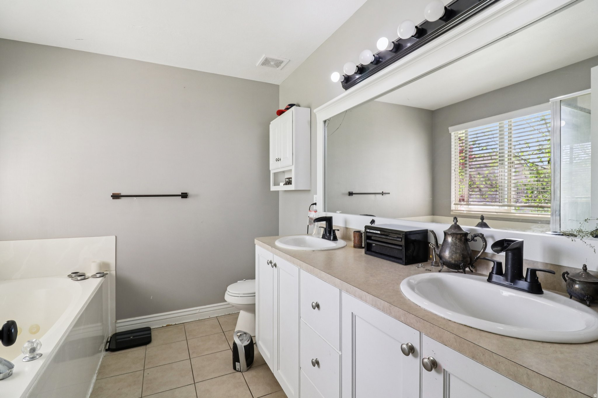 HILLSBORO LOT #50 - Residential