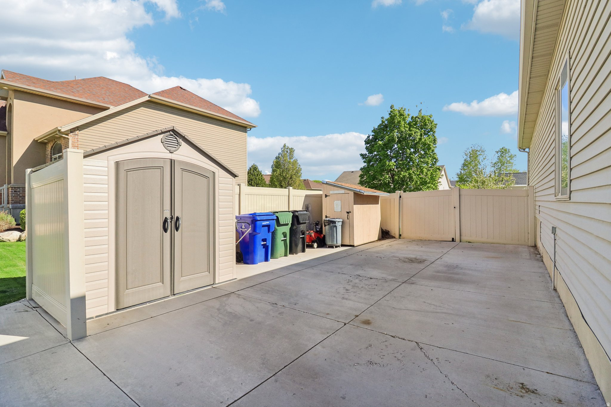 HILLSBORO LOT #50 - Residential