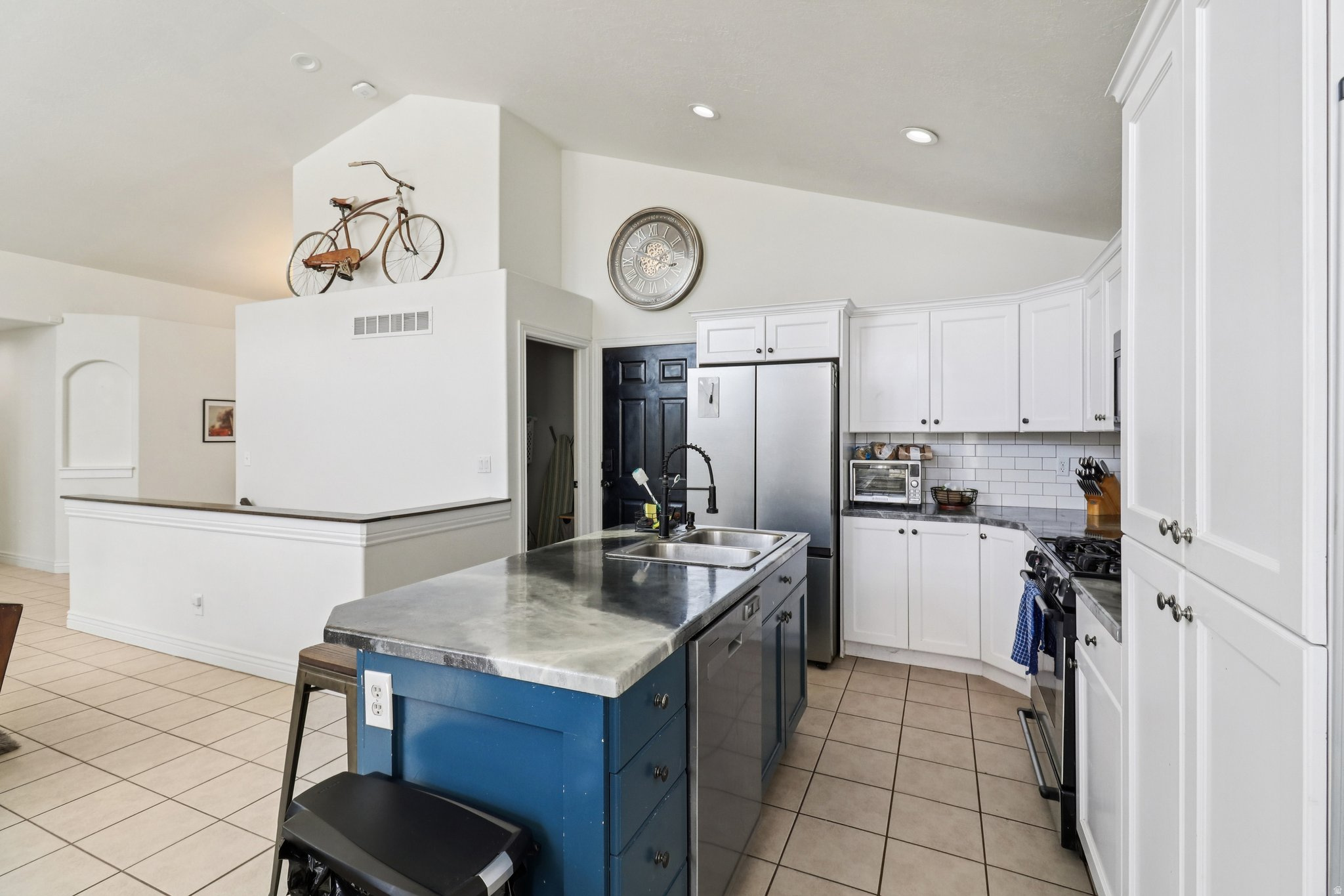 HILLSBORO LOT #50 - Residential