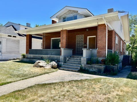 Photo of 33 N 200 E, Logan, UT 84321 (MLS # 2126921)