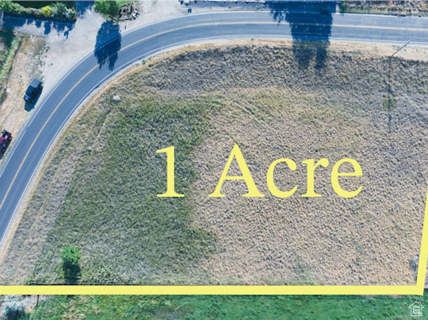 Build Your Dream Home with Stunning Mountain & Farm Views Enjoy the tranquility of small-town living while staying just minutes from shopping, dining, and major roadways for a convenient commute. This spacious 1.0-acre lot offers the perfect blend of peaceful surroundings and easy access to everyday essentials. Imagine waking up to breathtaking mountain and farm views - an ideal setting for your forever home.
