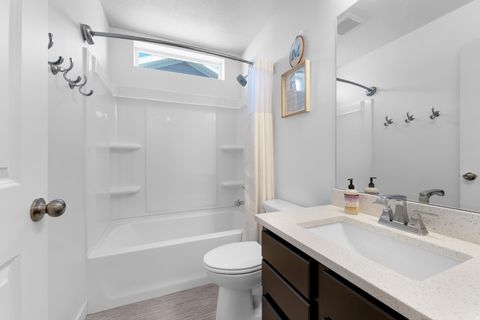 Tiny photo for 748 E 480 S, American Fork, UT 84003 (MLS # 2129489)