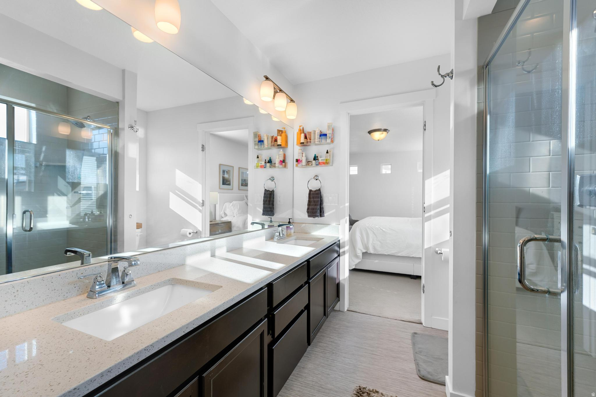 SOUTH POINT - Residential