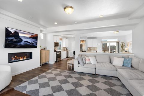 Tiny photo for 748 E 480 S, American Fork, UT 84003 (MLS # 2129489)