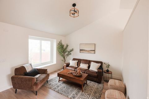 Tiny photo for 1012 W 2525 N, Layton, UT 84041 (MLS # 2134521)