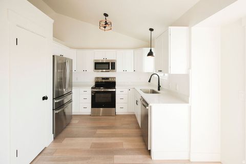 Tiny photo for 1012 W 2525 N, Layton, UT 84041 (MLS # 2134521)