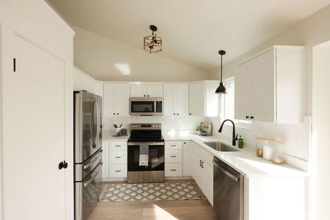 Tiny photo for 1012 W 2525 N, Layton, UT 84041 (MLS # 2134521)