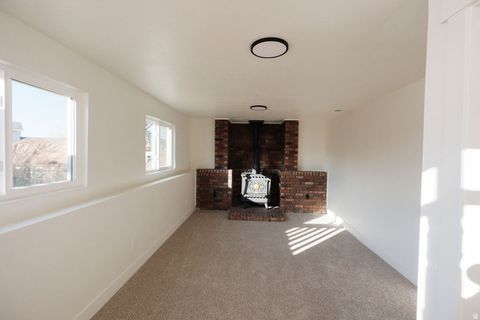 Tiny photo for 1012 W 2525 N, Layton, UT 84041 (MLS # 2134521)