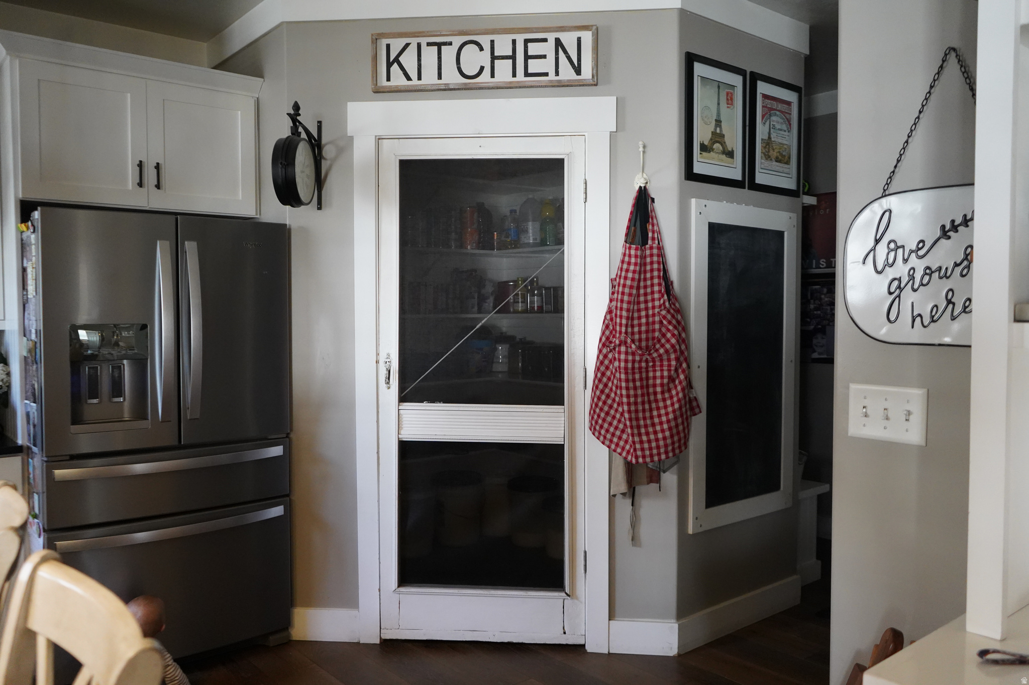 AUTUMN GROVE - Residential