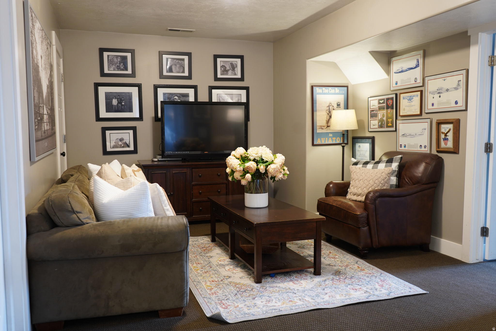 AUTUMN GROVE - Residential