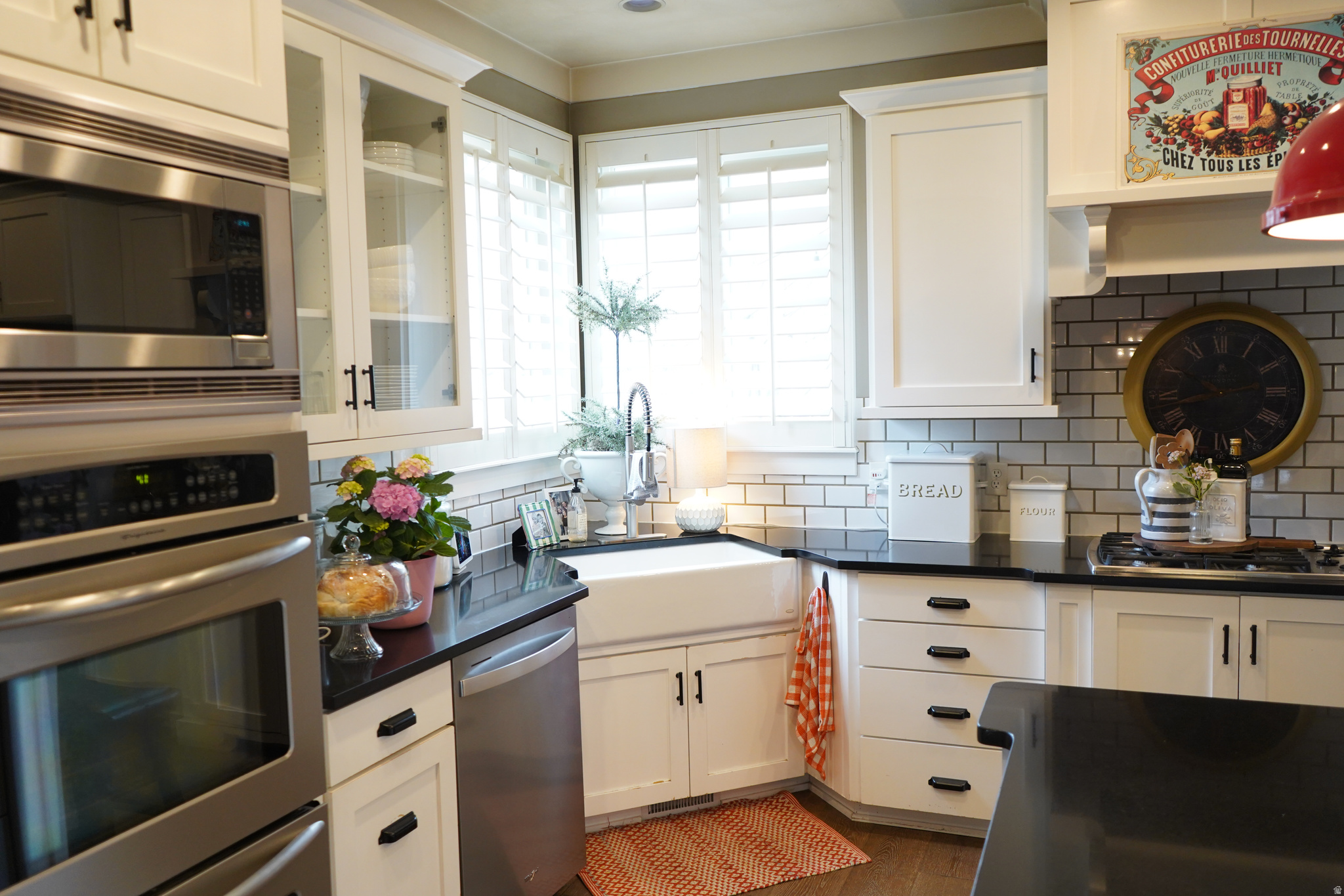 AUTUMN GROVE - Residential