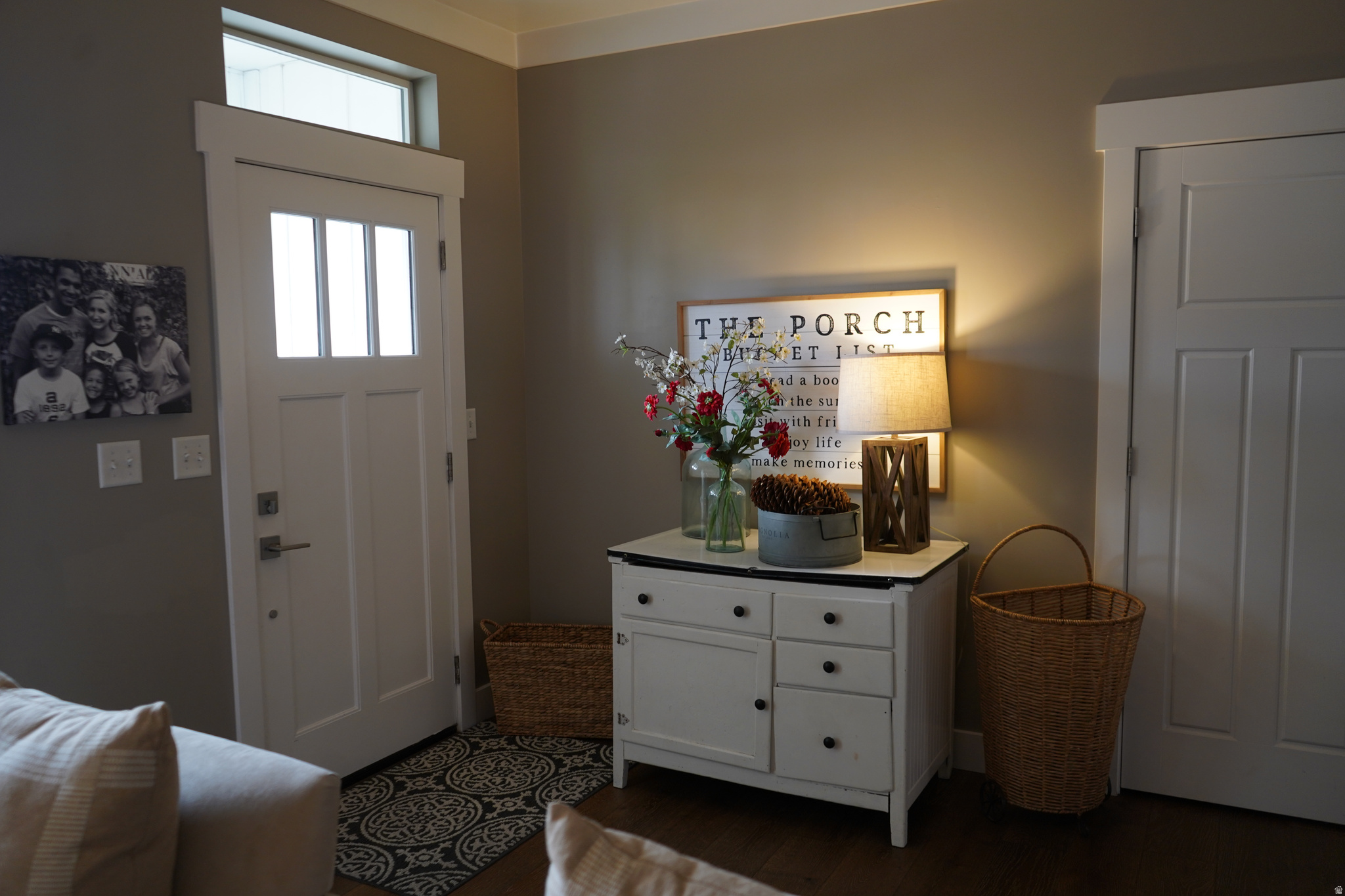 AUTUMN GROVE - Residential