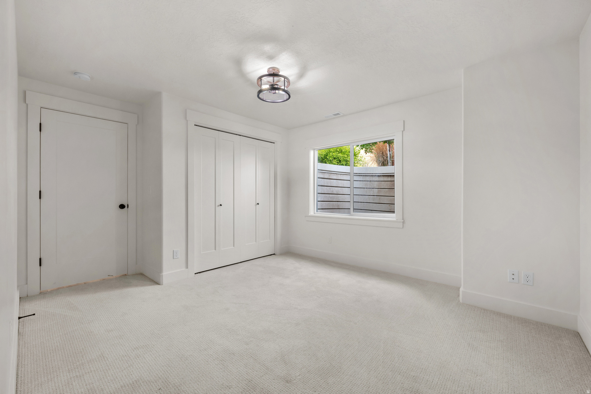 SPRING TERRACE - Residential