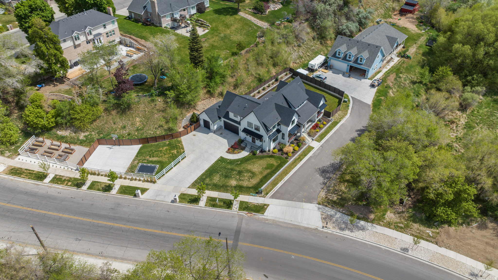 SPRING TERRACE - Residential