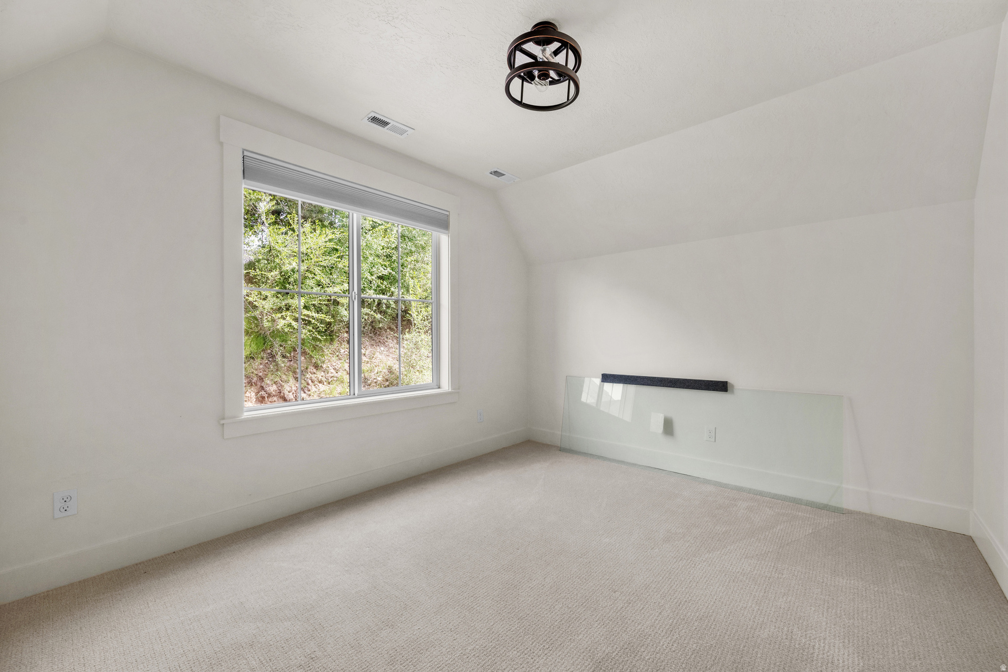 SPRING TERRACE - Residential