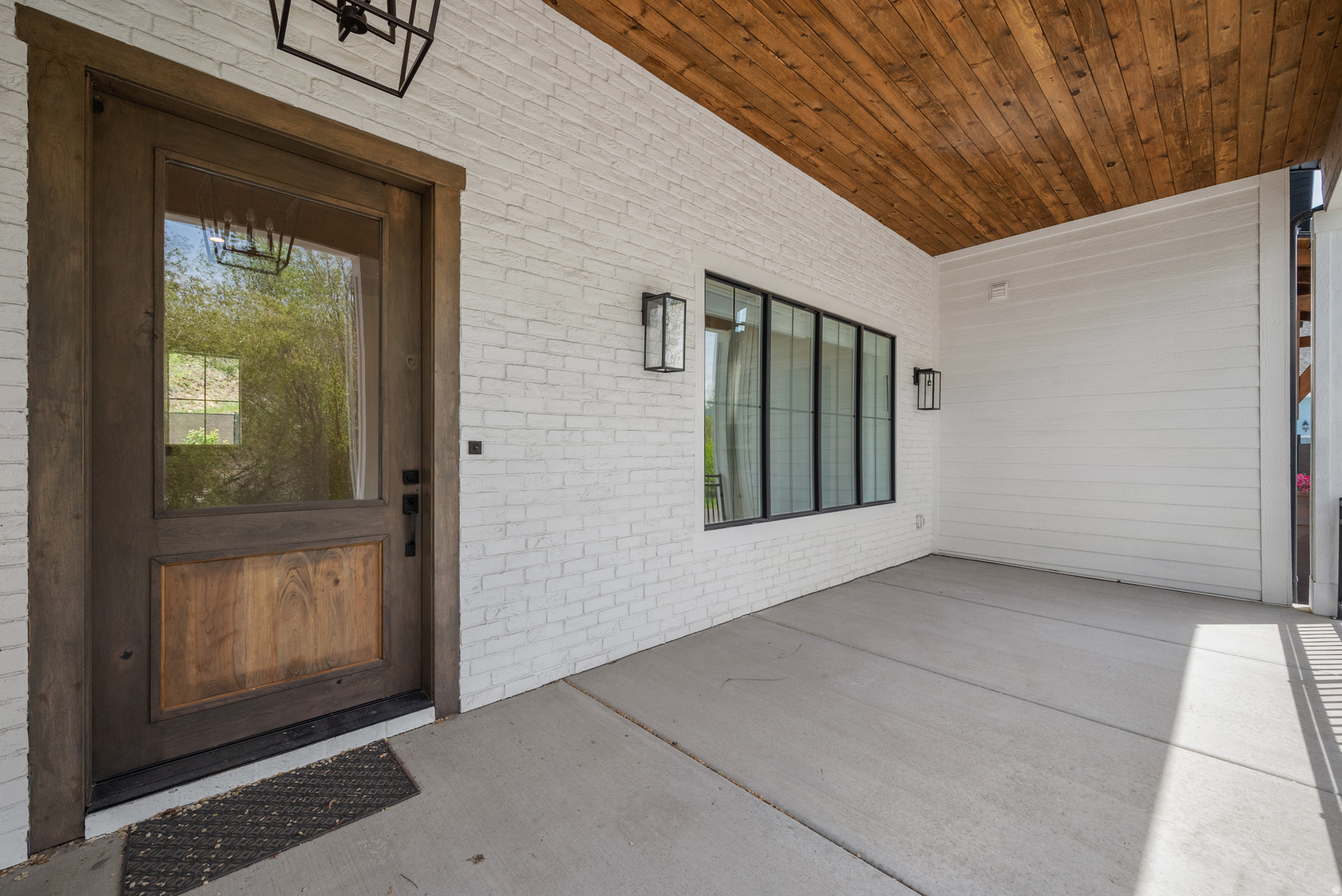 SPRING TERRACE - Residential