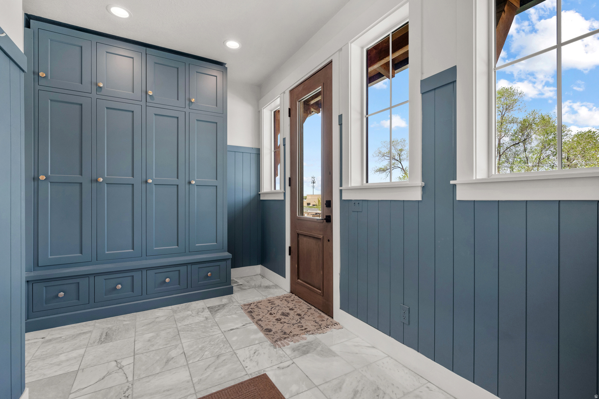 SPRING TERRACE - Residential