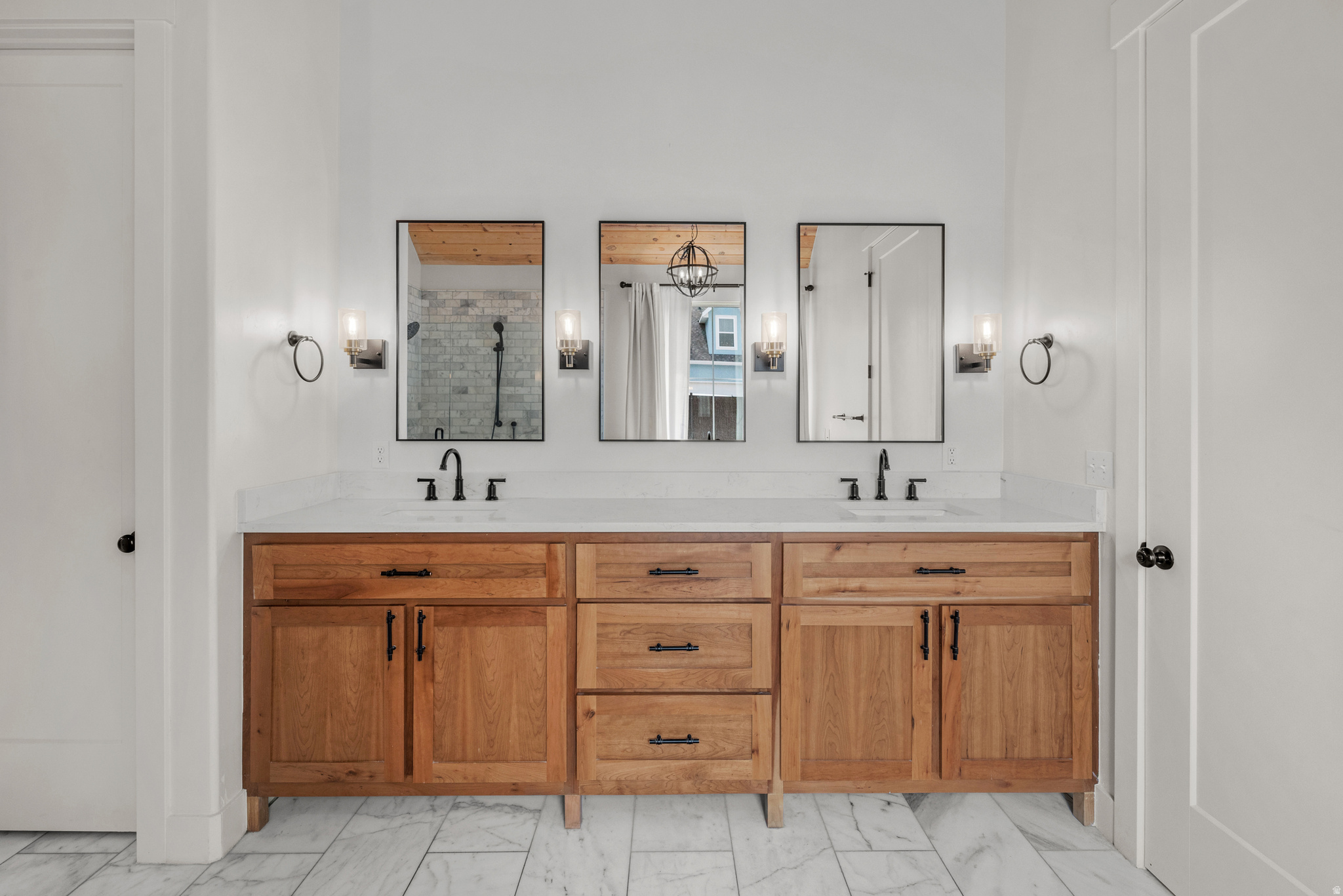 SPRING TERRACE - Residential