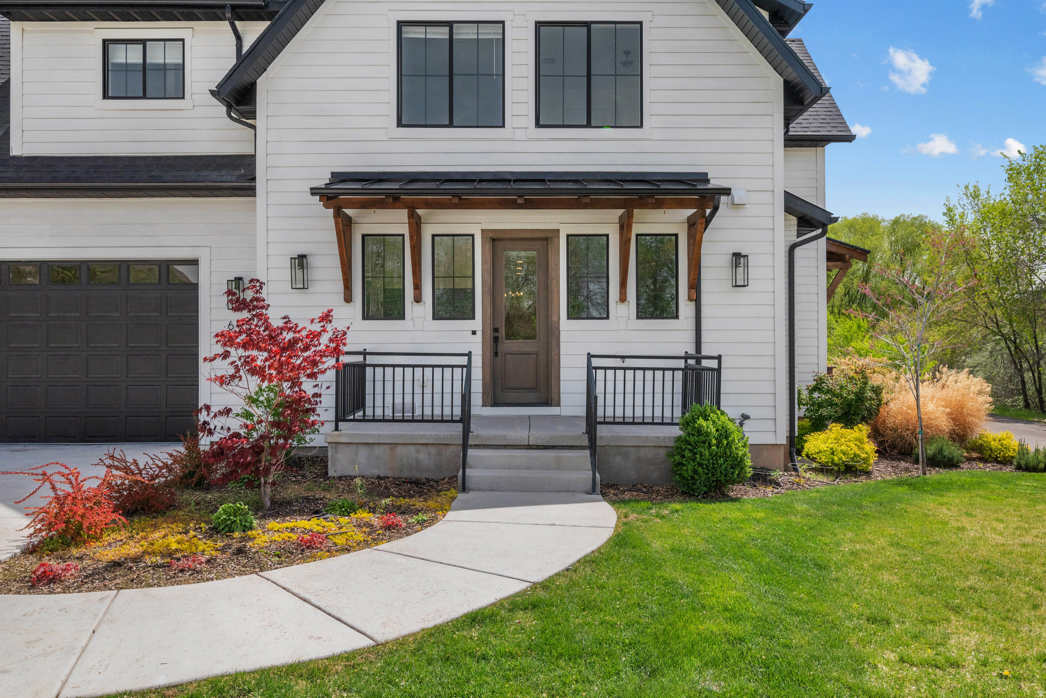 SPRING TERRACE - Residential