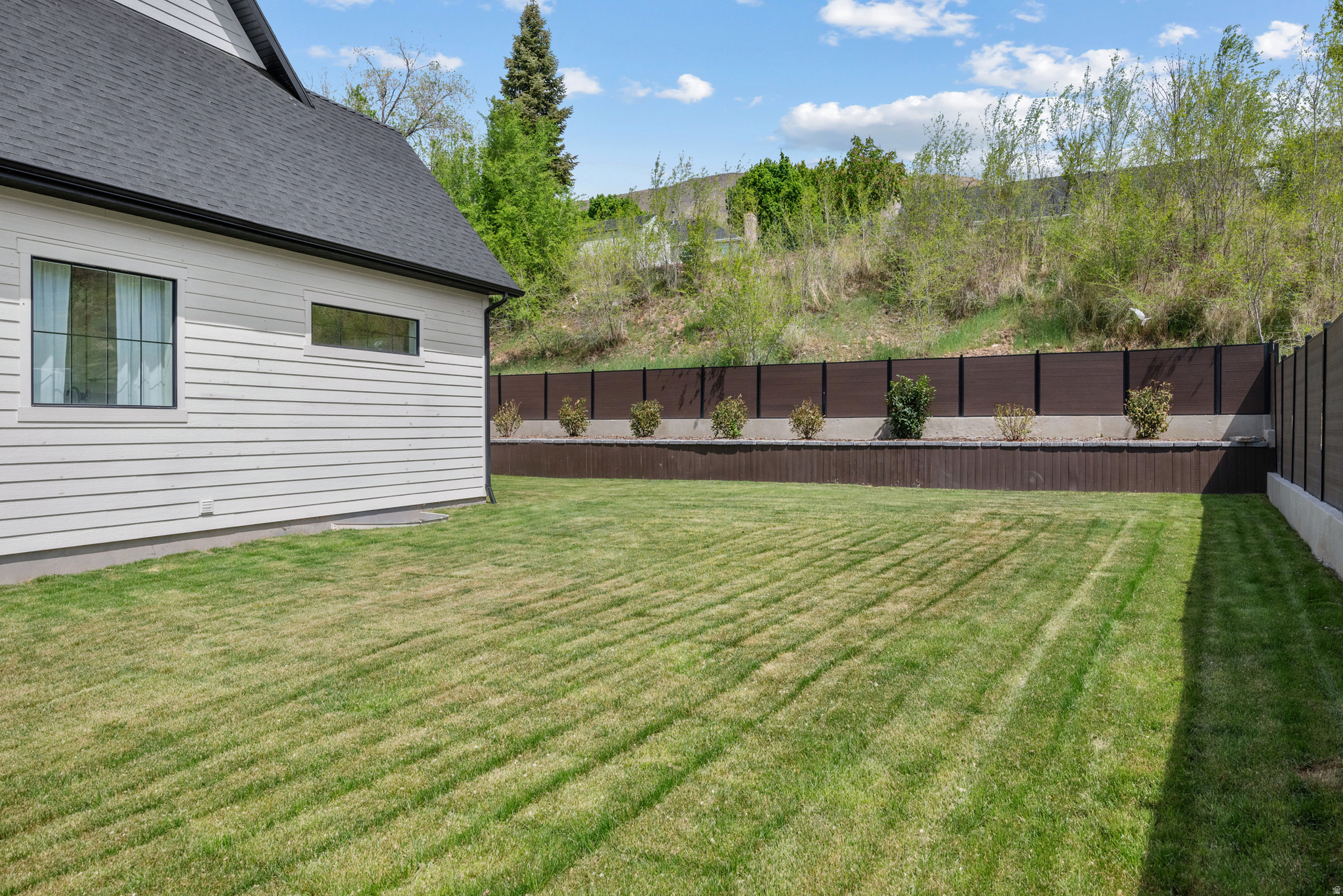 SPRING TERRACE - Residential