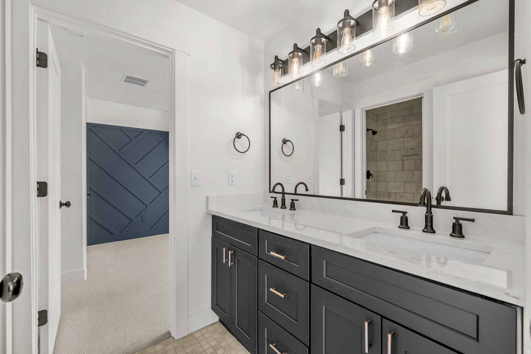 SPRING TERRACE - Residential