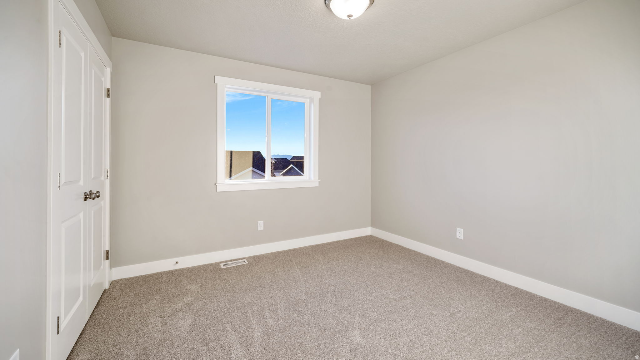 APPLE HOLLOW - Residential